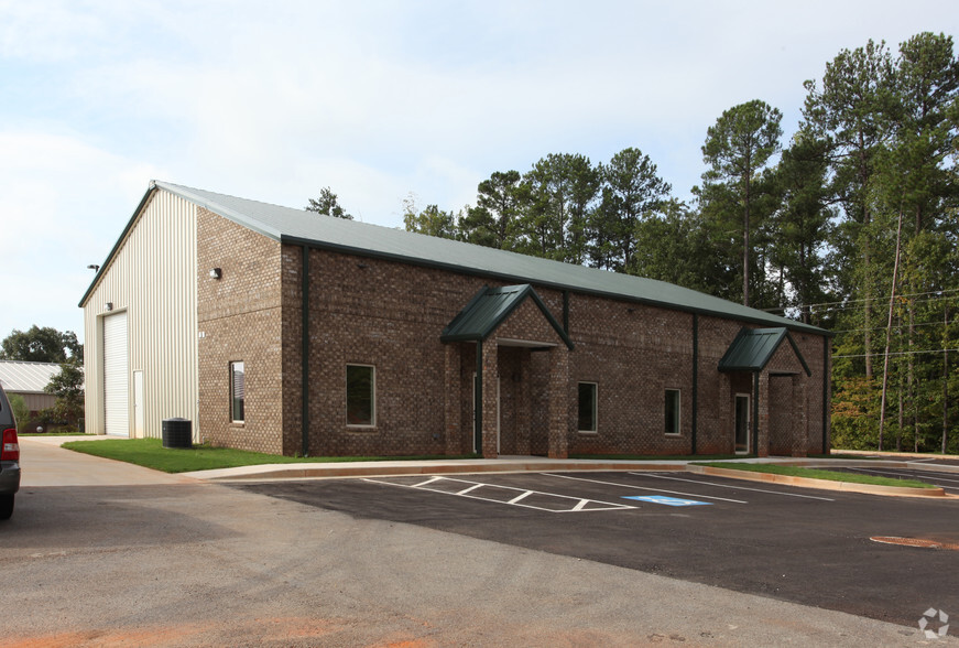 318 Corporate Pky, Macon-Bibb, GA for lease - Primary Photo - Image 1 of 3