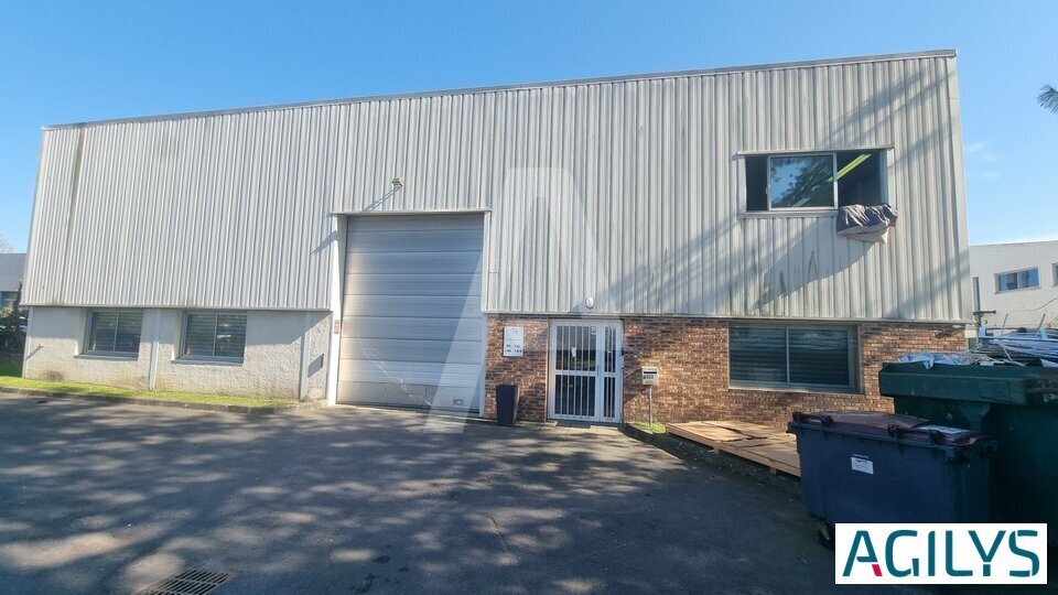 7 Rue De La Réunion, Les Ulis à louer - Photo du bâtiment - Image 2 de 3