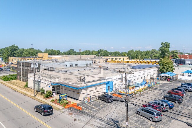 Plus de détails pour 60 Dingens St, Buffalo, NY - Industriel à louer