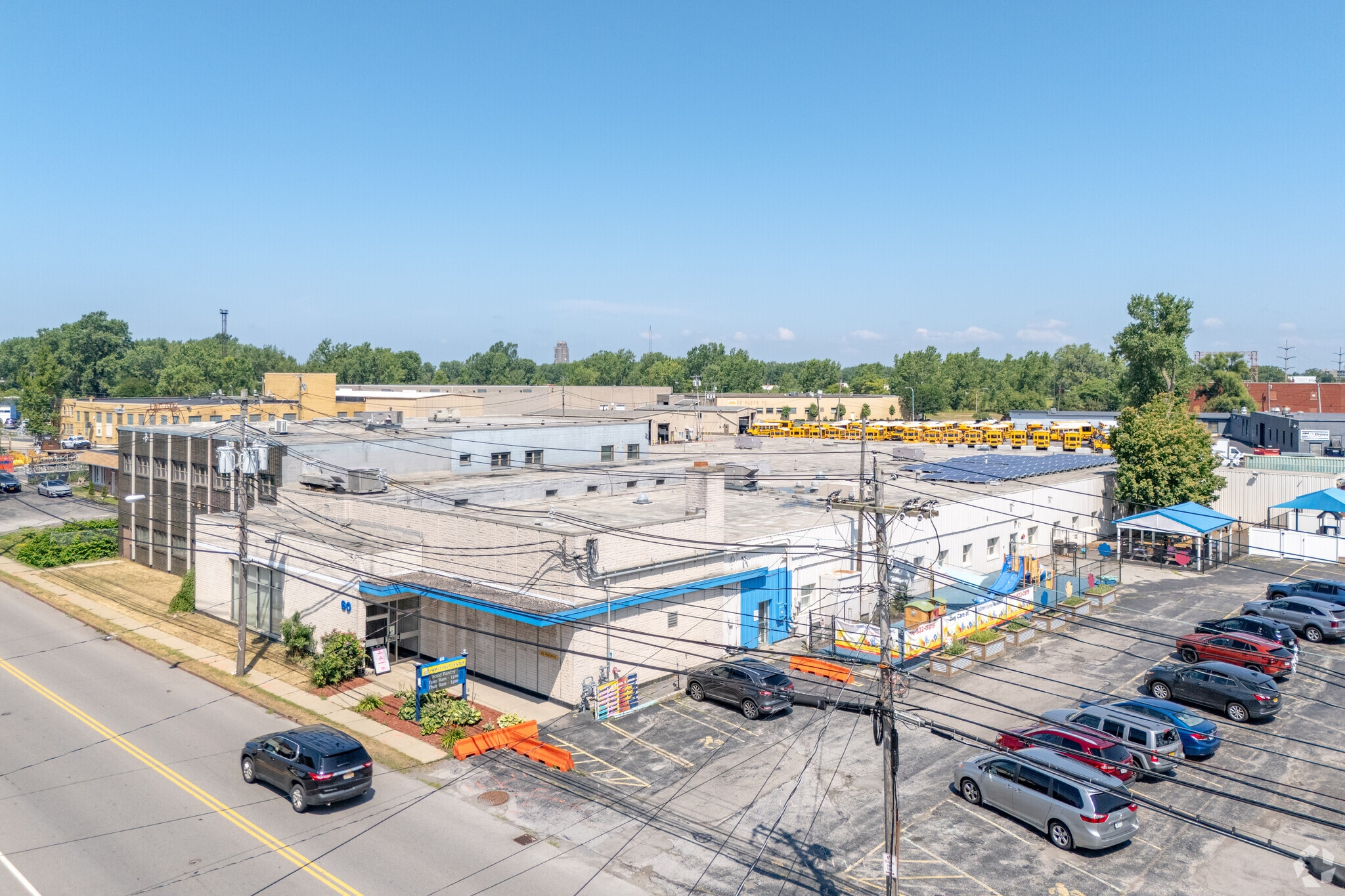 60 Dingens St, Buffalo, NY for lease Primary Photo- Image 1 of 7