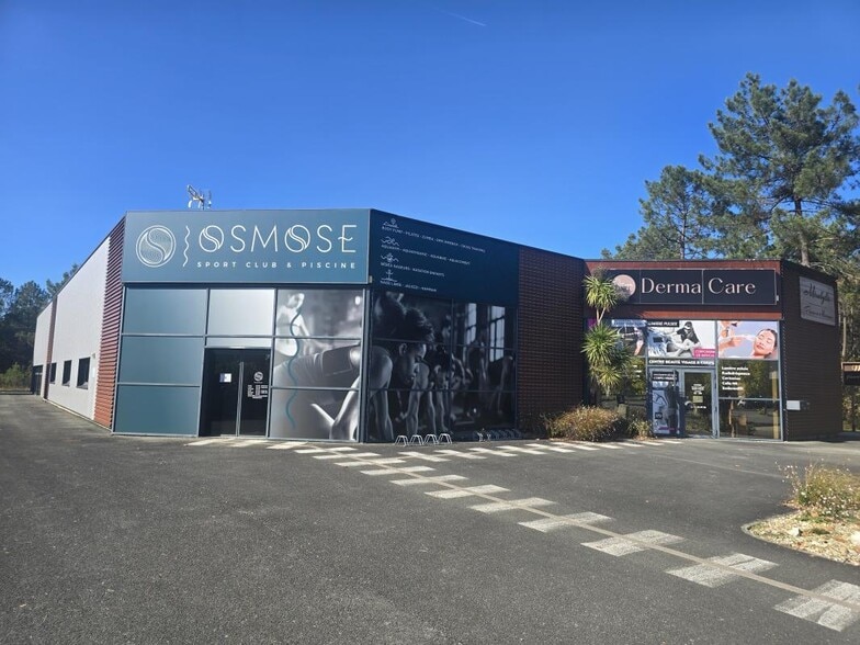 Retail in Le Pian-Médoc for sale - Building Photo - Image 2 of 2