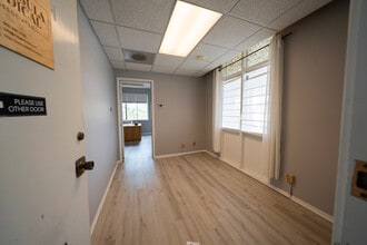 215 N San Mateo Dr, San Mateo, CA for lease Interior Photo- Image 2 of 25