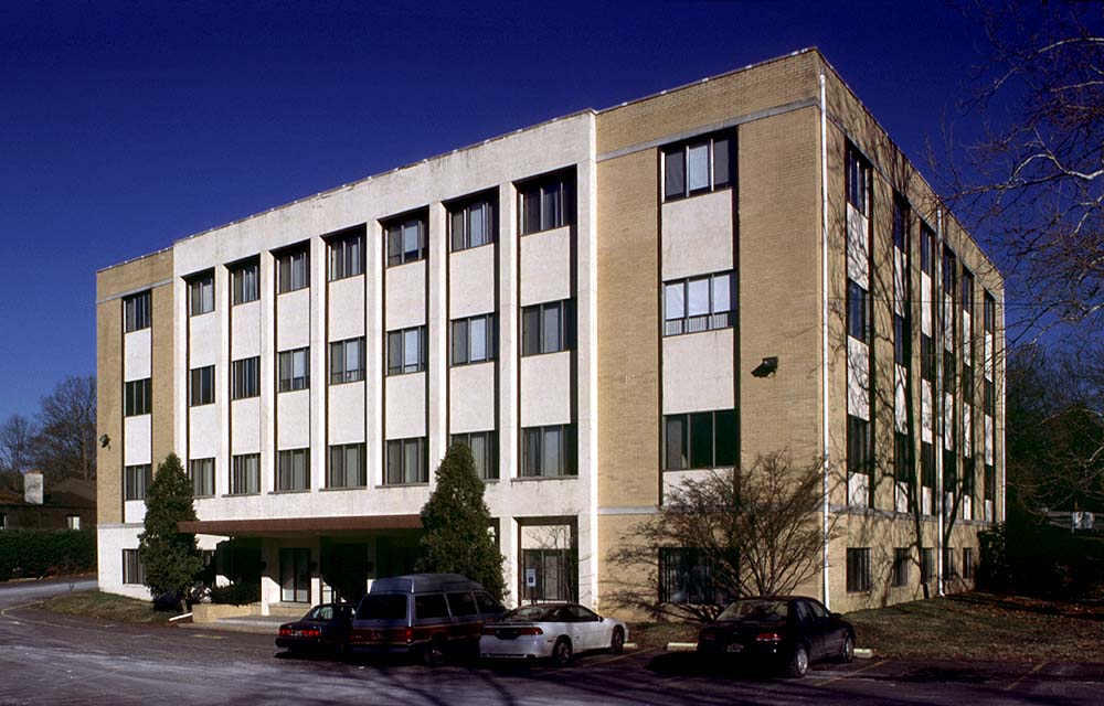 100 W 6th St, Media, PA à louer Photo principale- Image 1 de 5