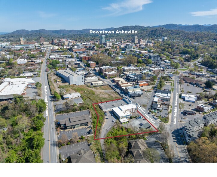 Downtown Asheville Portfolio portefeuille de 4 propriétés à vendre sur LoopNet.ca - Photo du bâtiment - Image 3 de 32
