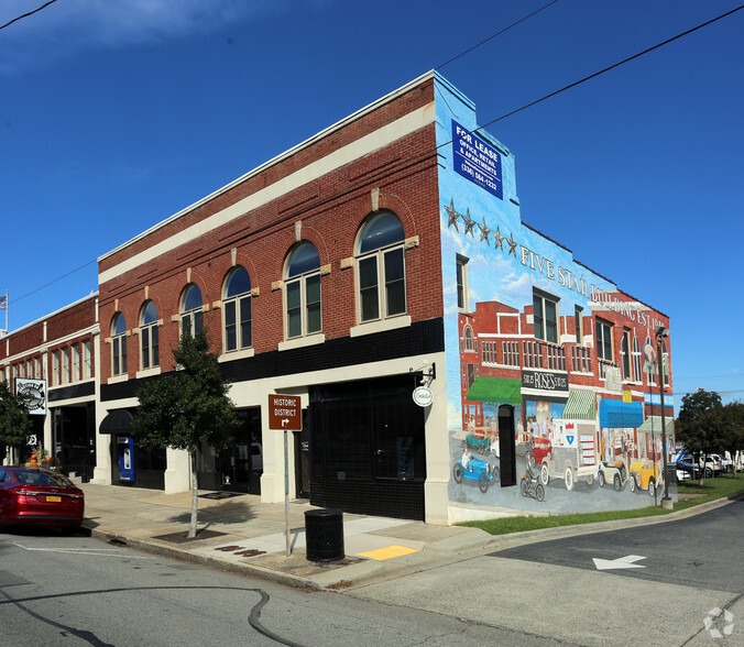 105 E Center St, Mebane, NC for sale - Primary Photo - Image 1 of 1