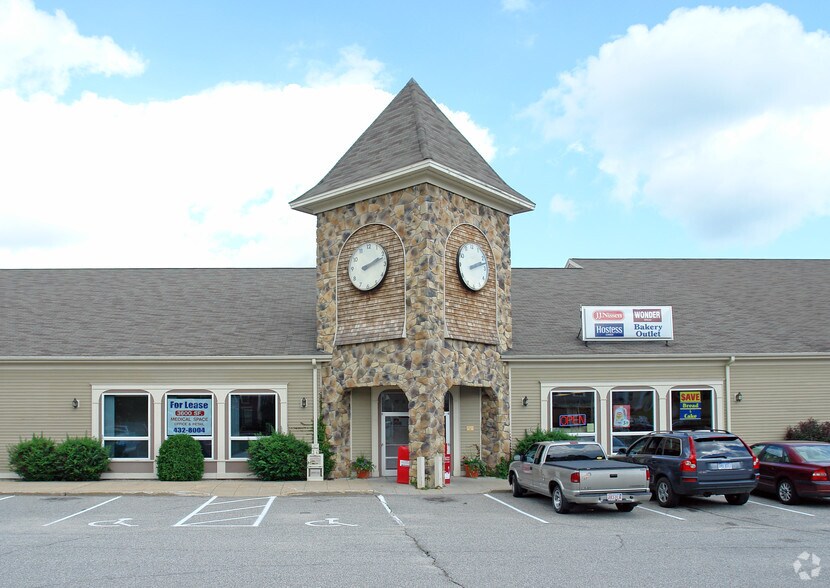 464 Main St, Springvale, ME à louer - Photo du bâtiment - Image 2 de 2