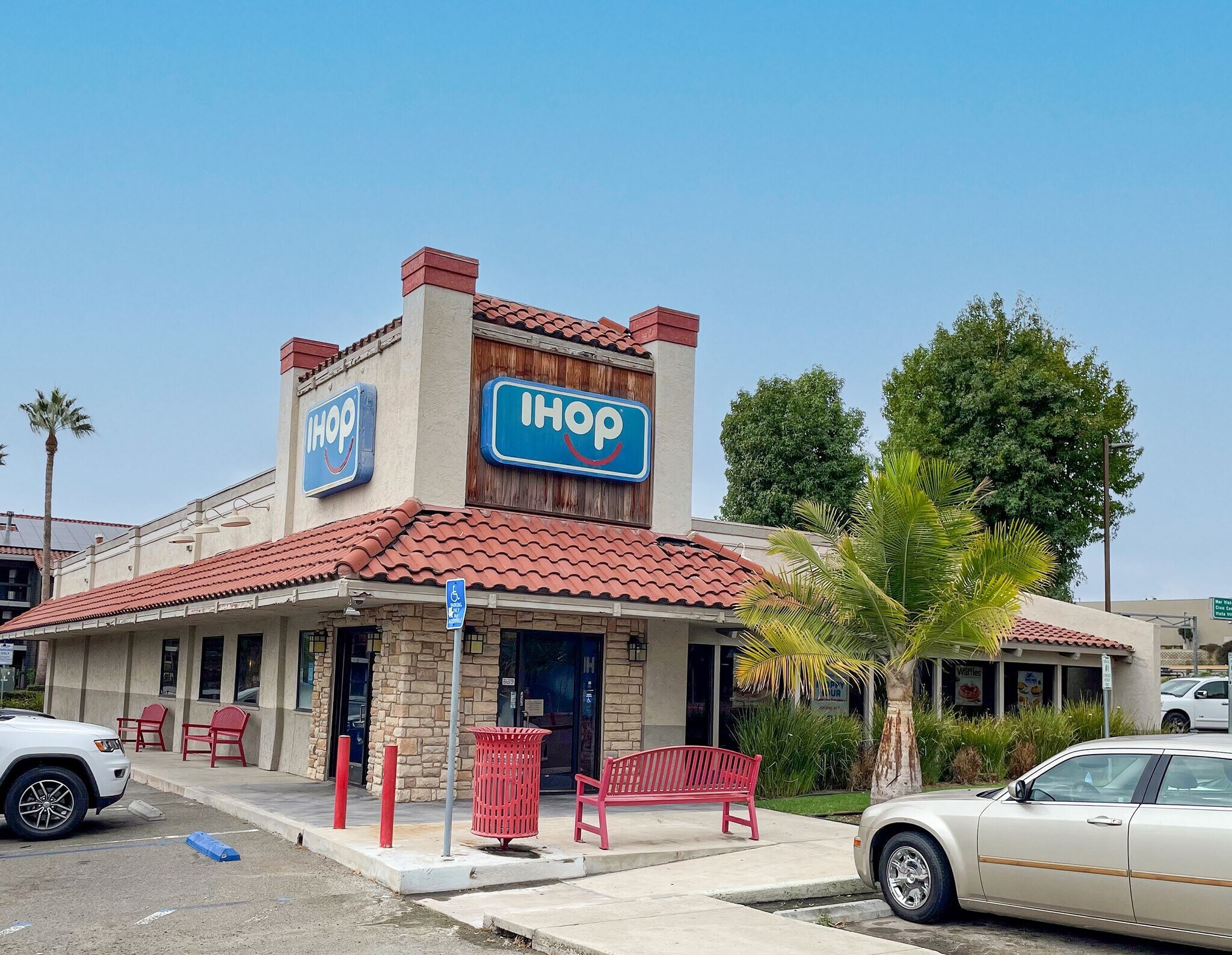 632 Sycamore Ave, Vista, CA for lease Building Photo- Image 1 of 4