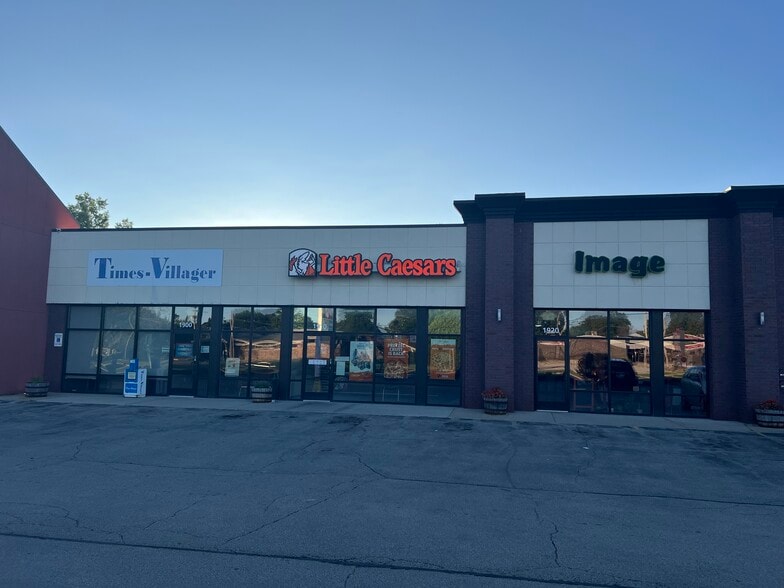 1810-1900 Crooks Ave, Kaukauna, WI for sale - Building Photo - Image 3 of 7