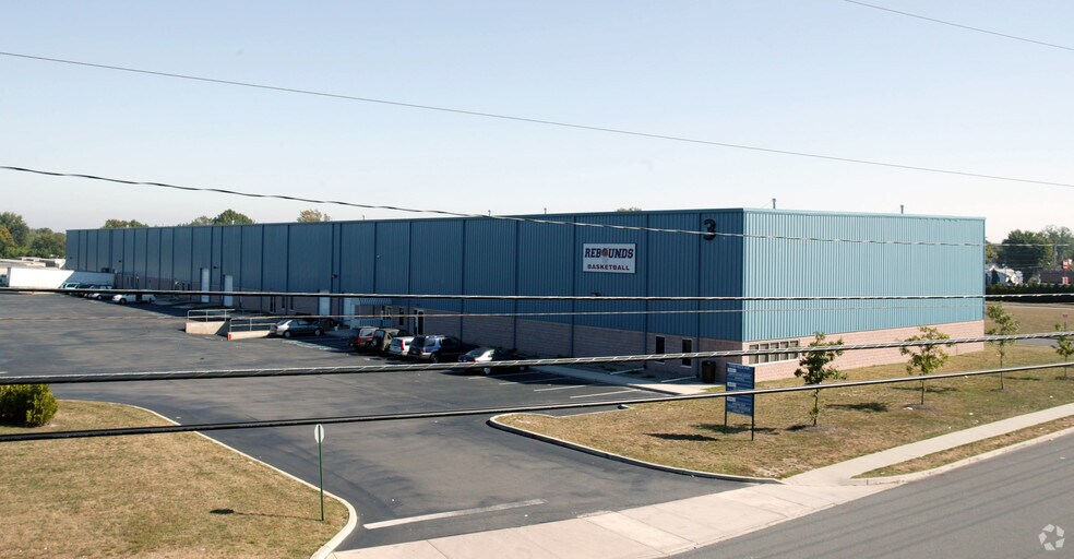 1930 Heck Ave, Neptune, NJ à vendre - Photo du bâtiment - Image 3 de 5