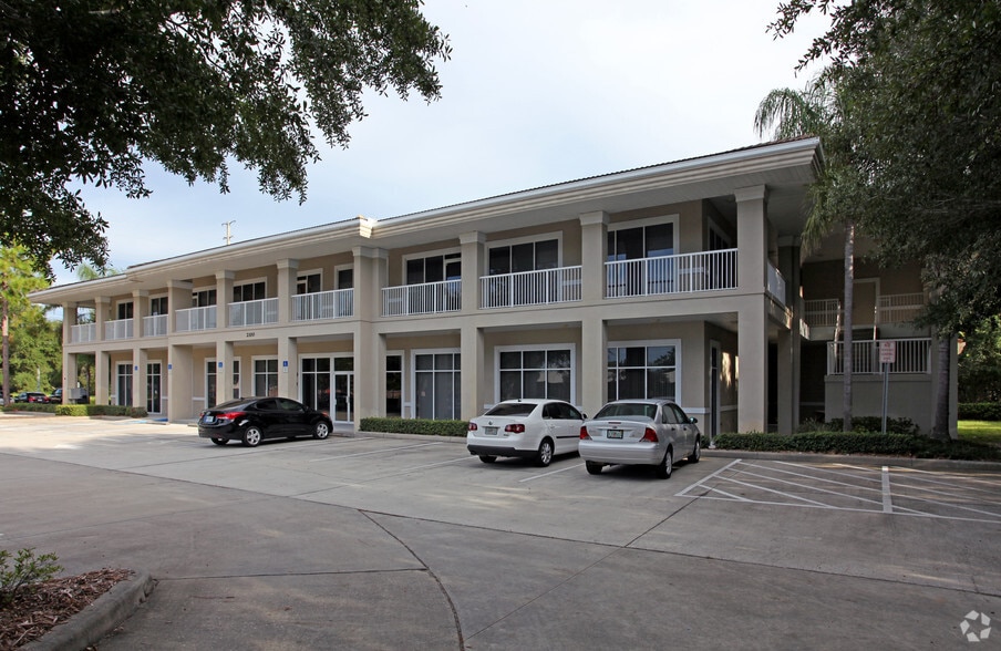 2100 Alafaya Trl, Oviedo, FL for lease - Building Photo - Image 1 of 10