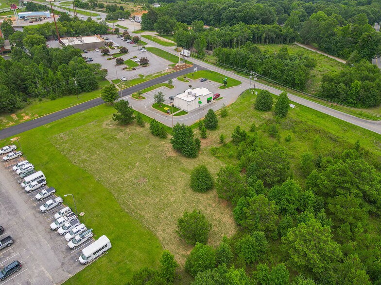 9055 Fairforest Rd, Spartanburg, SC à vendre - Photo principale - Image 1 de 24