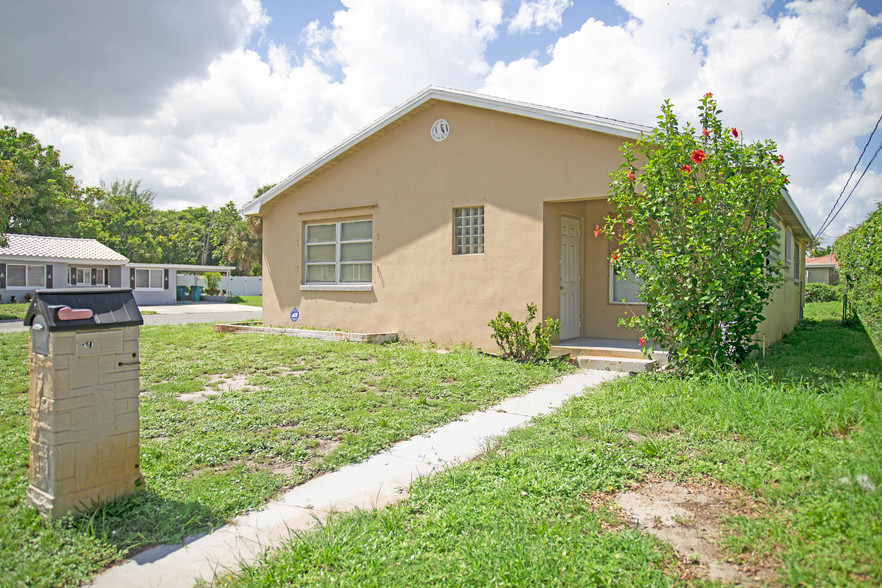 401 SE 12th Ave, Boynton Beach, FL à vendre - Photo principale - Image 1 de 1