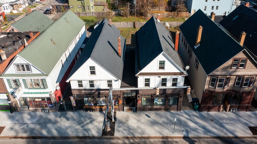 2342 Seneca St, Buffalo, NY à vendre - Aérien - Image 2 de 28