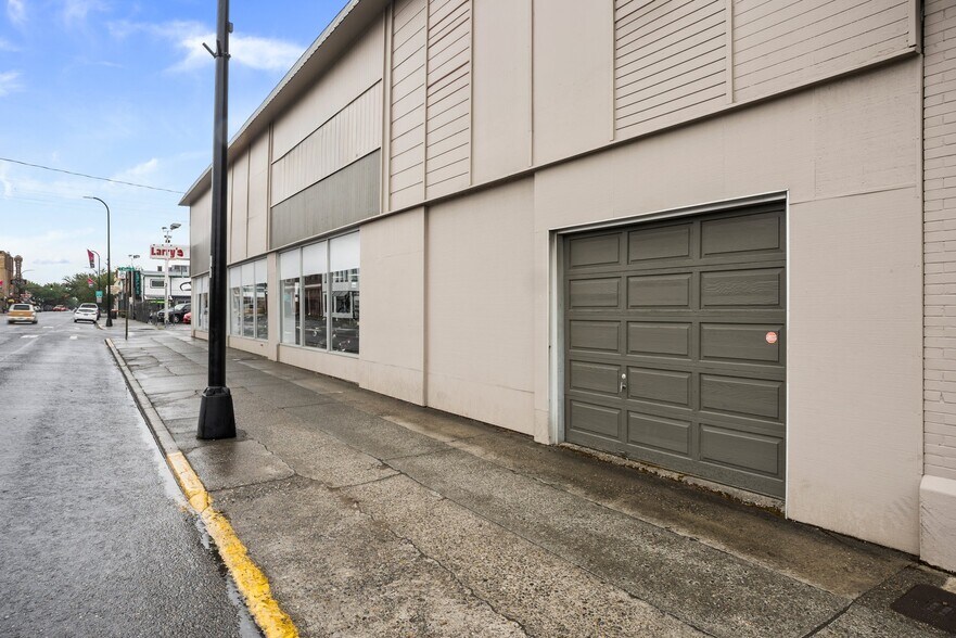 300 S Tower Ave, Centralia, WA à vendre - Photo du bâtiment - Image 3 de 20