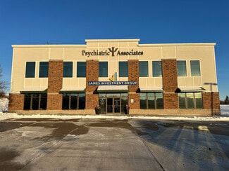 More details for 673 Westbury Dr, Iowa City, IA - Retail for Sale