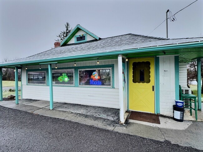 Plus de détails pour 5609 E Main St, Batavia, NY - Commerce de détail à vendre