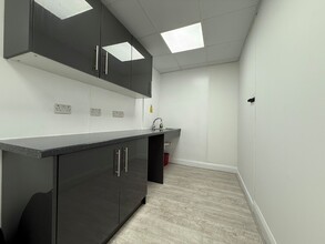 41 Broadwater St W, Worthing à louer Photo intérieure- Image 2 de 2