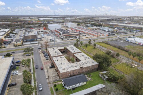 6235 Chef Menteur Hwy, New Orleans, LA à vendre - Photo du bâtiment - Image 2 de 2