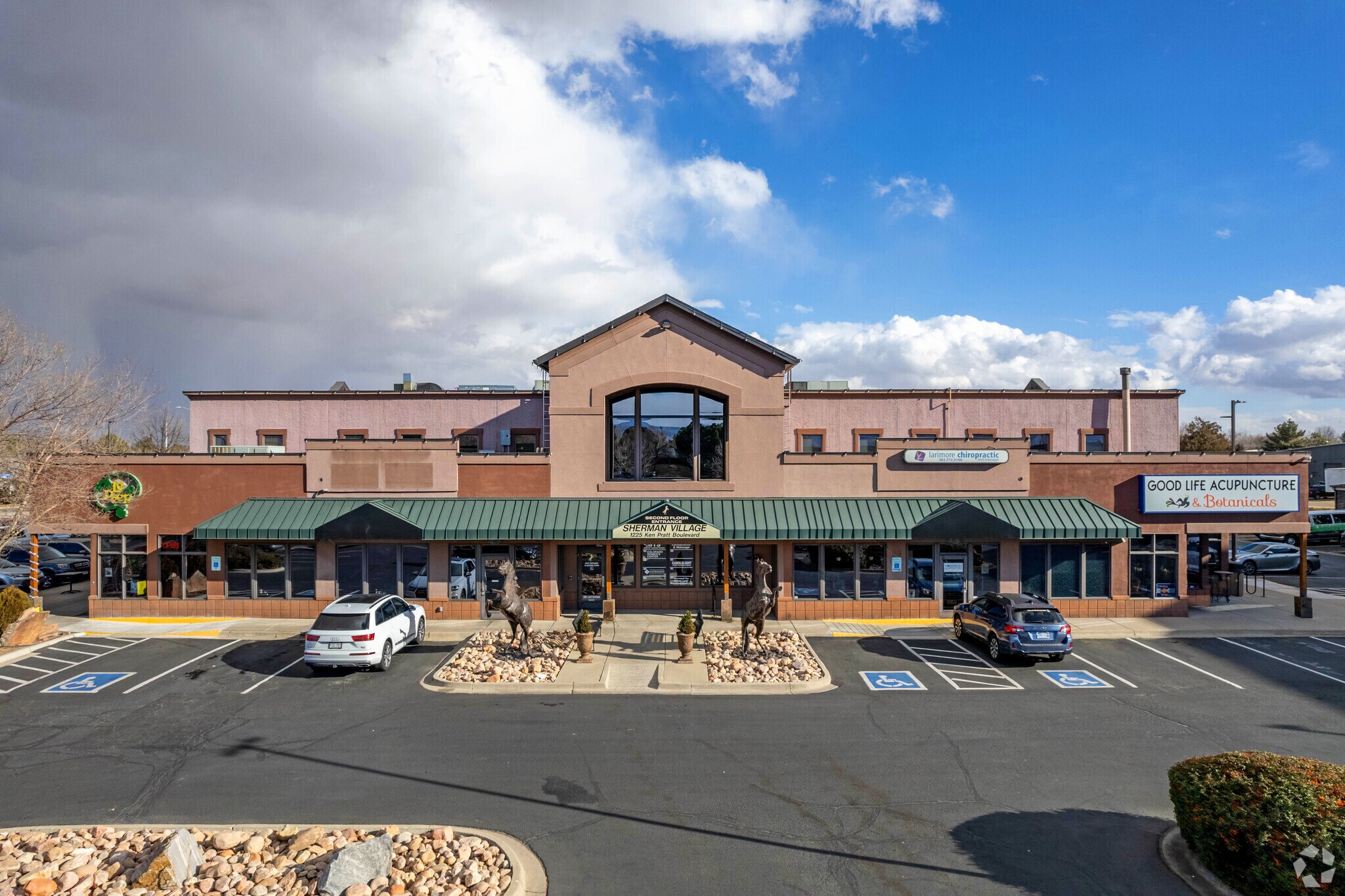 1225 Ken Pratt Blvd, Longmont, CO à louer Photo du bâtiment- Image 1 de 10
