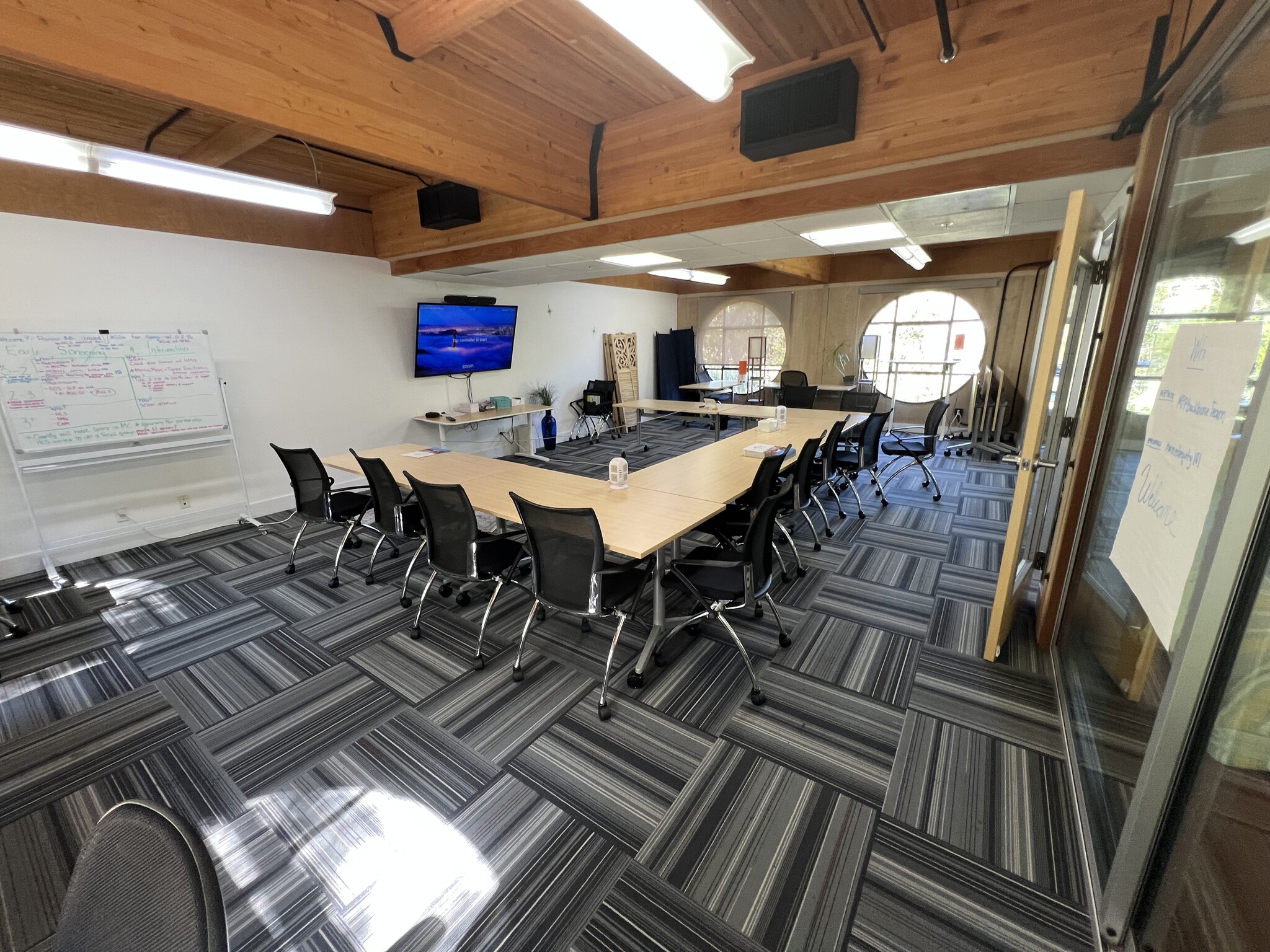 101 Lucas Valley Rd, San Rafael, CA for lease Interior Photo- Image 1 of 16