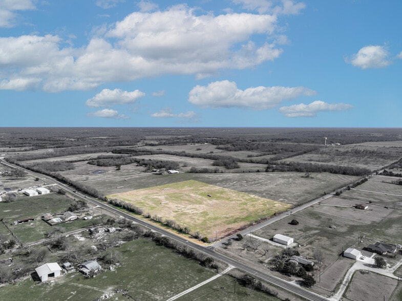8378 Farm to Market 2728, Terrell, TX à louer - Photo principale - Image 1 de 15
