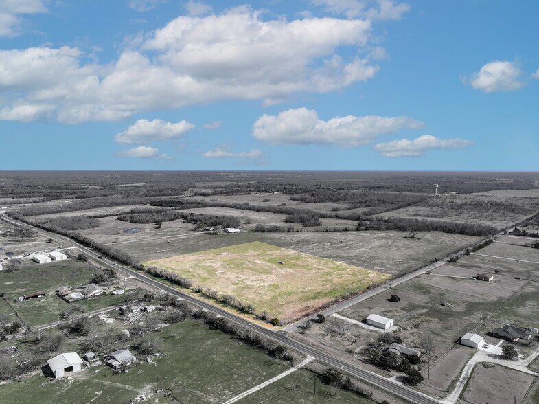 8378 Farm to Market 2728, Terrell, TX for lease - Primary Photo - Image 1 of 15