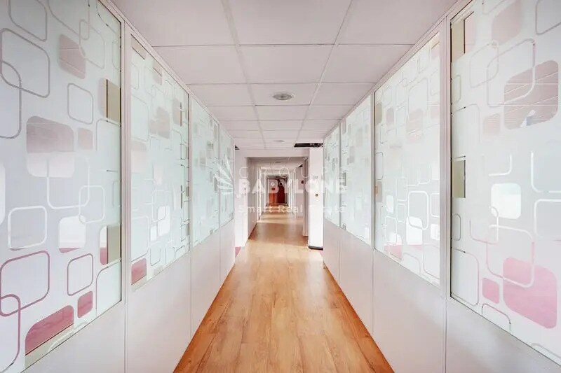 Office in Malakoff for sale - Building Photo - Image 3 of 19
