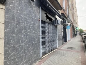 Commerce de détail dans Madrid, Madrid à louer Plan d’étage- Image 1 de 11