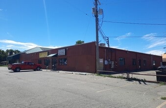 1505 W Lincolnway, La Porte, IN for lease Building Photo- Image 1 of 1