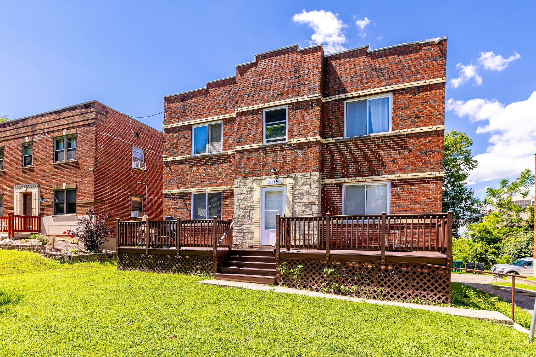 7119 Eastlawn Dr, Cincinnati, OH à vendre Photo principale- Image 1 de 27