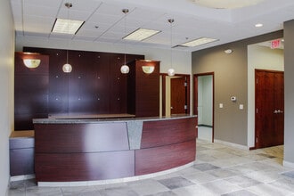 2550 Capital Ave, Battle Creek, MI for lease Interior Photo- Image 1 of 16