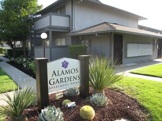 Plus de détails pour 2205 Peach Ave, Clovis, CA - Multi-résidentiel à vendre