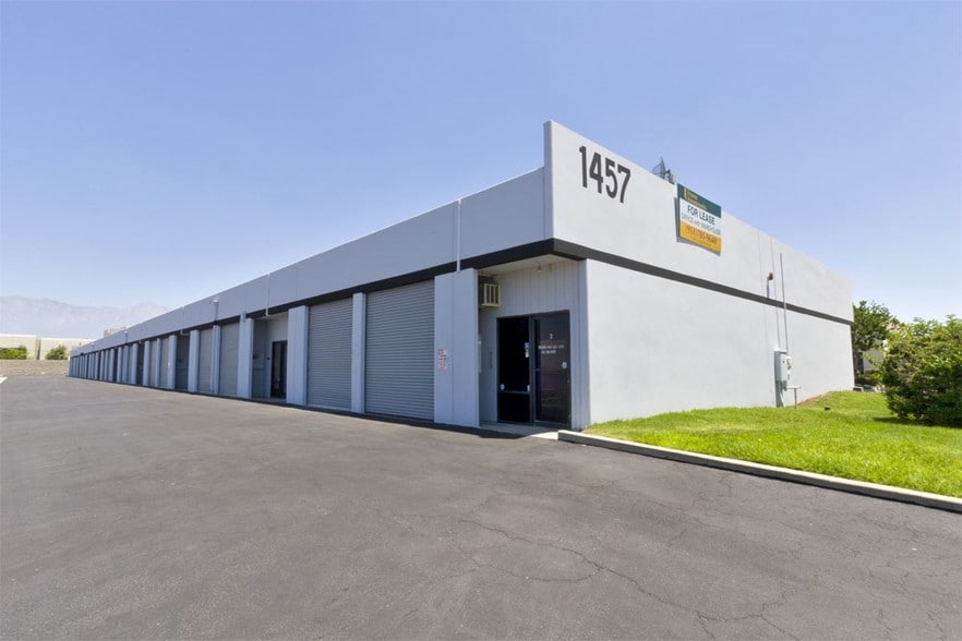 1457 E Philadelphia St, Ontario, CA for lease - Building Photo - Image 3 of 7