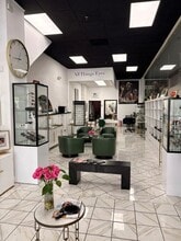 1120 Main St, Bridgeport, CT for lease Interior Photo- Image 2 of 2