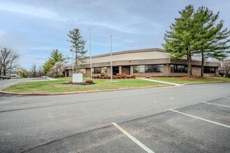 109 Lukens Dr, New Castle, DE for lease Building Photo- Image 2 of 15