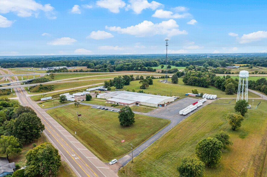 1445 Main St, Martin, TN à vendre - Photo du bâtiment - Image 2 de 9