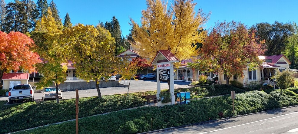 18687 Main St, Groveland, CA for lease - Primary Photo - Image 1 of 16