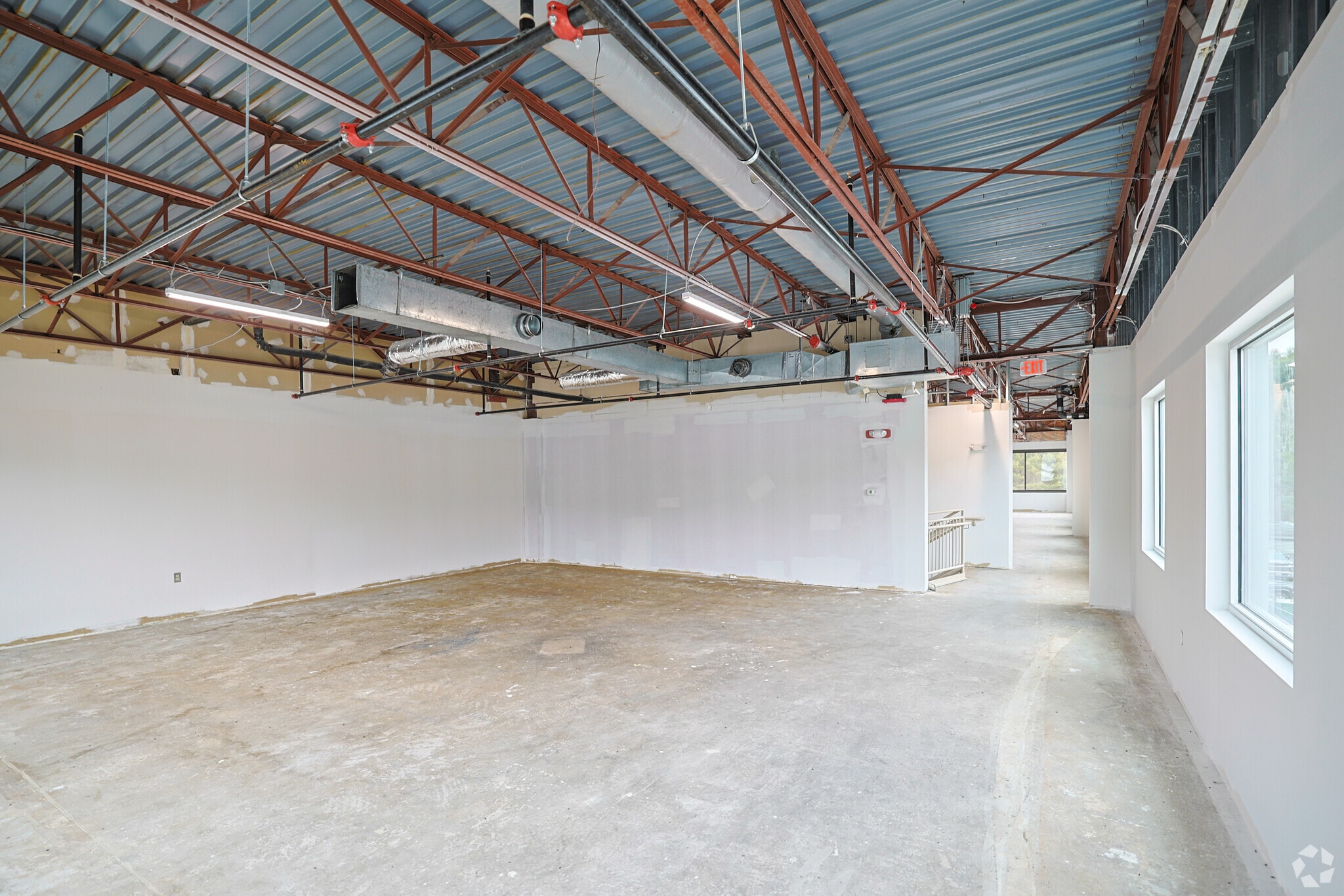 580 Main St, Bolton, MA for sale Interior Photo- Image 1 of 2