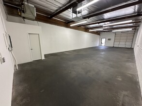 9530-9540 Owensmouth Ave, Chatsworth, CA for lease Interior Photo- Image 2 of 3