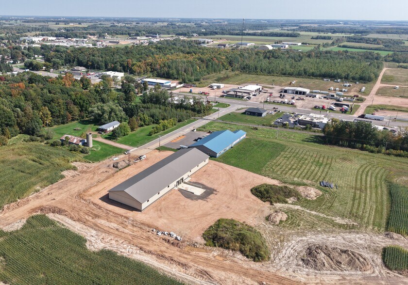 10 Opportunity Dr, Abbotsford, WI à louer - Photo du bâtiment - Image 2 de 17