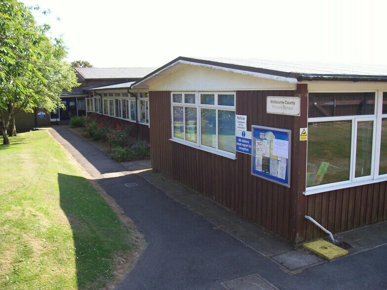 93 Melbourne Av, Dover à vendre - Photo du bâtiment - Image 3 de 5