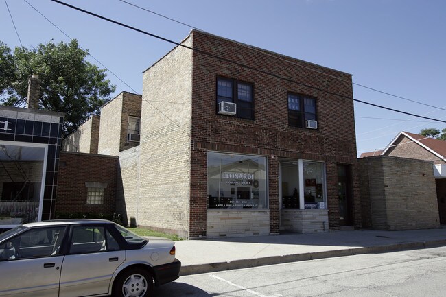Plus de détails pour 53 Highwood Ave, Highwood, IL - Bureau/Commerce de détail à louer