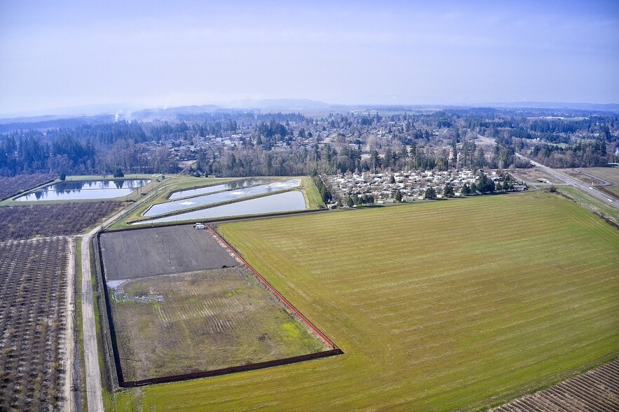 16405 Kreder, Dayton, OR for sale - Building Photo - Image 2 of 2