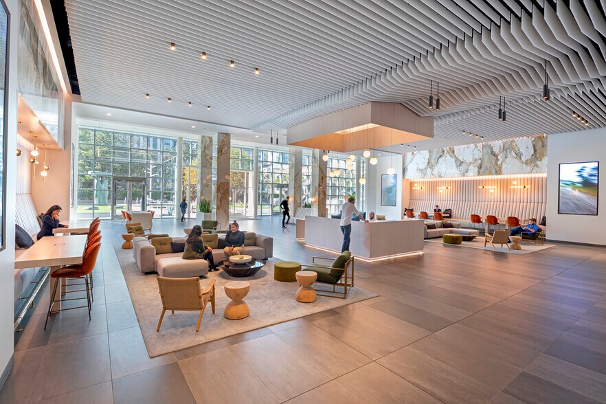 1111 Broadway, Oakland, CA à louer - Photo du bâtiment - Image 2 de 15