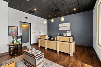 1905-1917 NW Federal Hwy, Stuart, FL for lease Interior Photo- Image 1 of 11