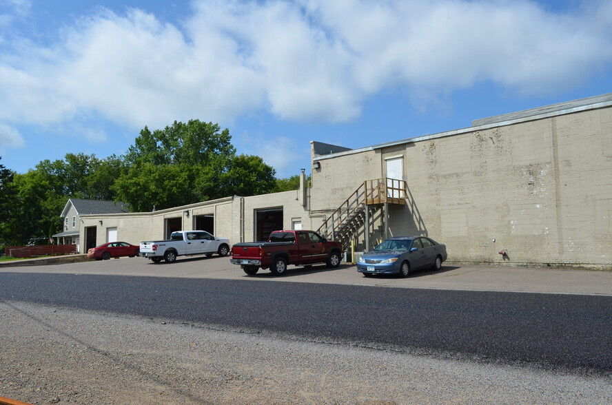 1014 Laurel St, Brainerd, MN for lease - Building Photo - Image 3 of 6