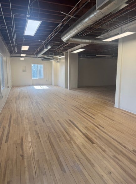 4516-4528 Whittier Blvd, Los Angeles, CA for lease - Interior Photo - Image 1 of 14