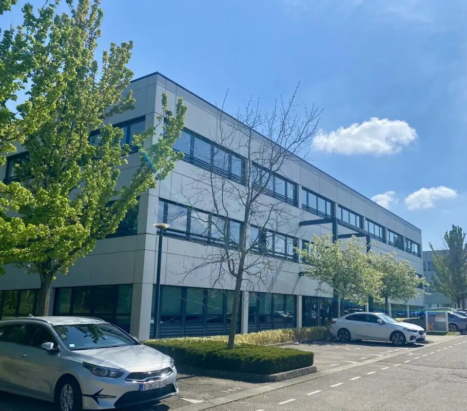 Office in Saint-Priest for lease Building Photo- Image 1 of 28