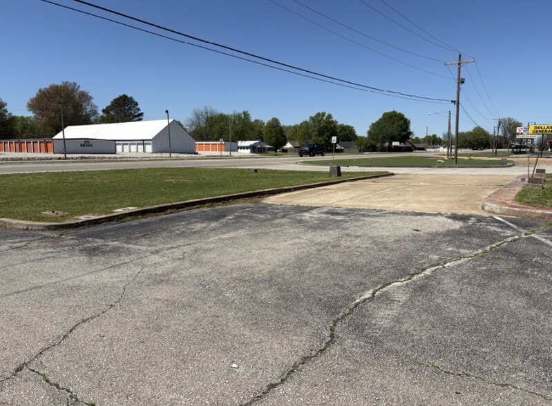 800 US-67, Walnut Ridge, AR for sale - Building Photo - Image 2 of 6
