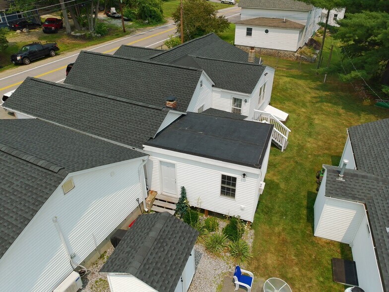 177 Rockingham Rd, Auburn, NH à vendre - Photo du bâtiment - Image 3 de 50